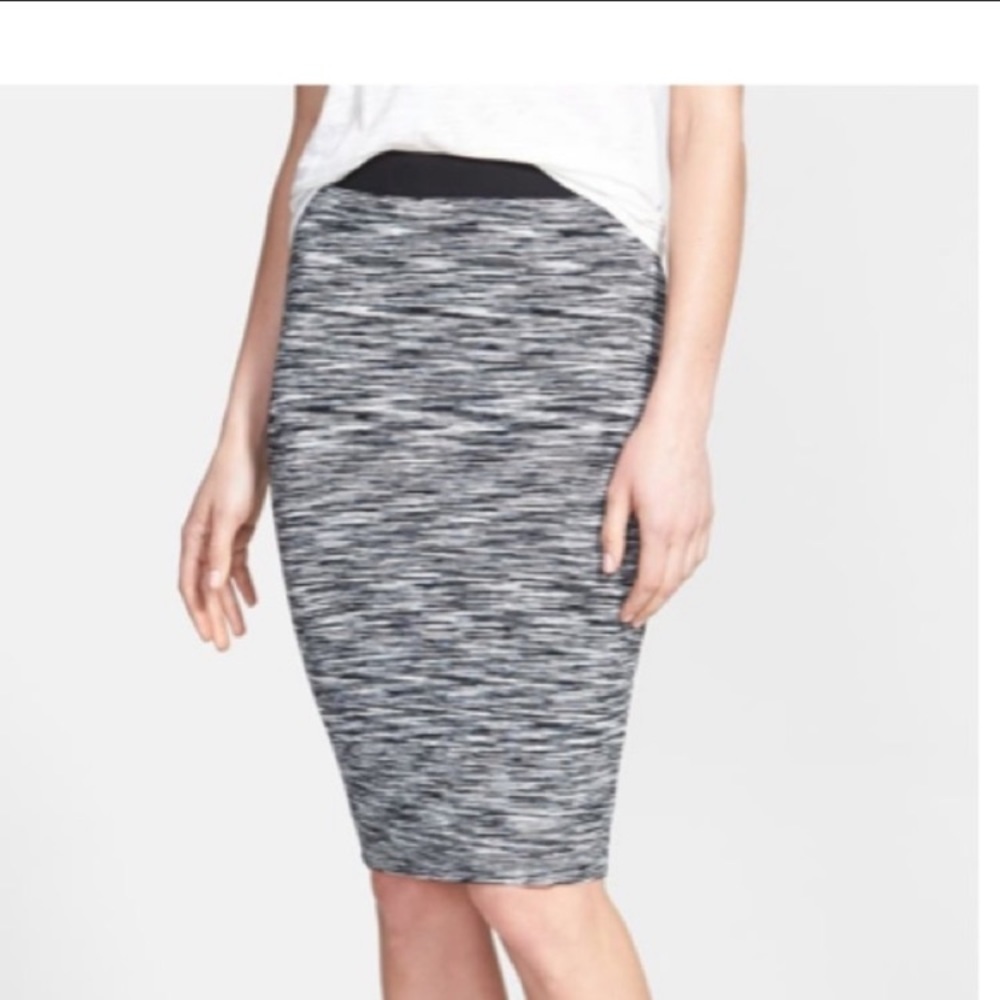 Bailey 44β skirt Semba fitted black white
